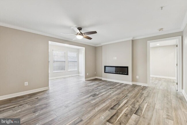 Photo - 8311 Bluebird Way Unit A