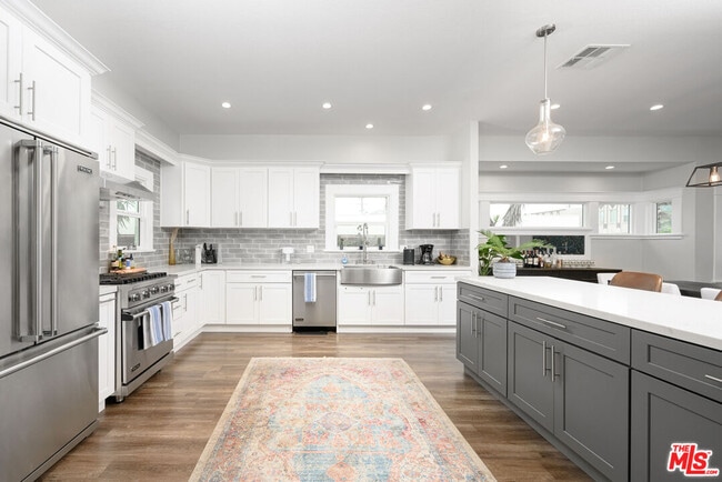 Photo - 1319 12th Ave