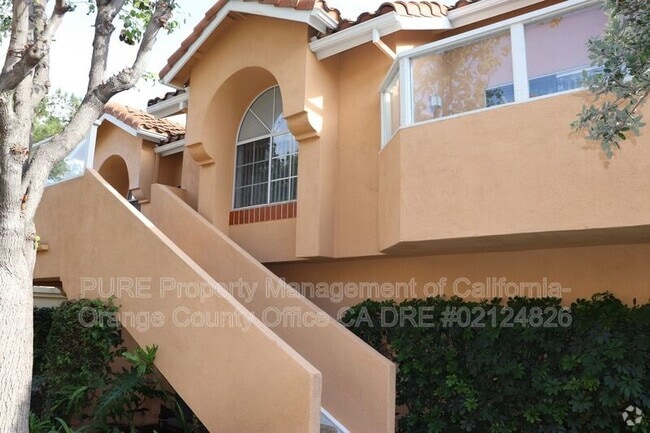 Building Photo - 58 Marbella Aisle Rental