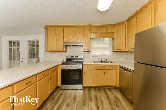 Photo - 128 Bryant St