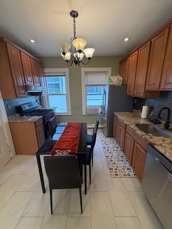3 Spring Garden St Unit 3