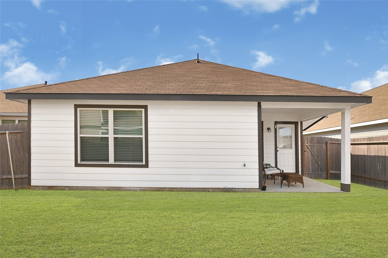 Photo - 1329 Mount Blanc Path