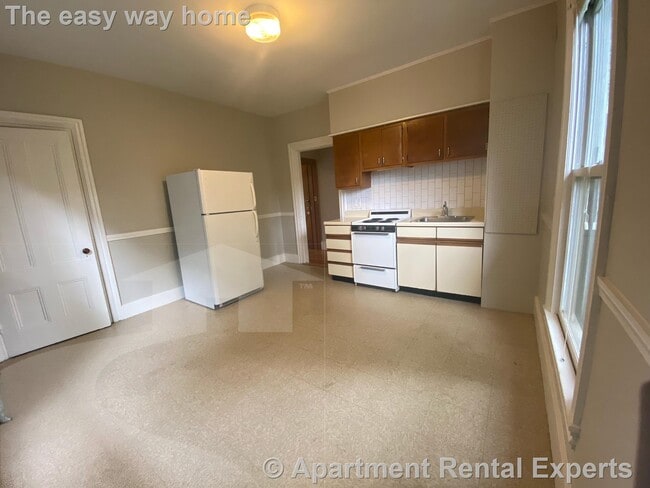 Photo - 8 A Forest St Unit #2R