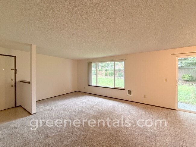 Photo - 2BD/1BA West Olympia Duplex