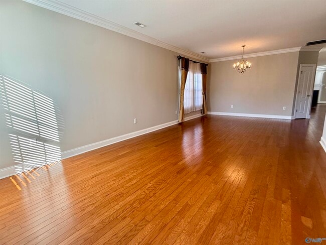 Photo - 5031 SE Valley Cove Dr