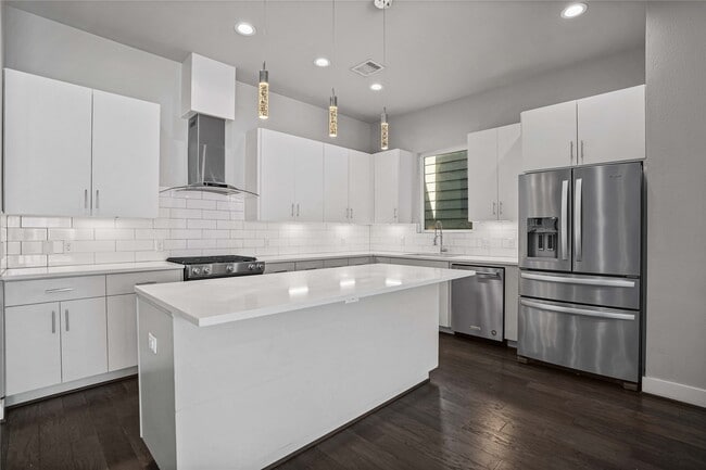 Photo - 3306 Cline St