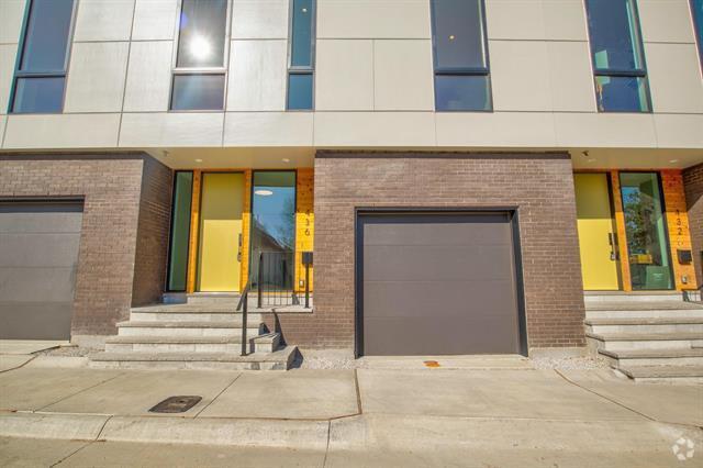 Building Photo - 440 W Morphy St Rental