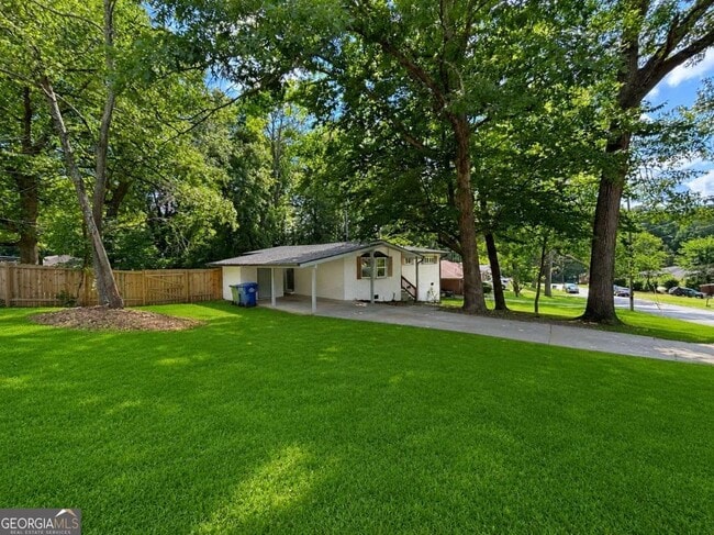 Photo - 203 Wendell Dr SE