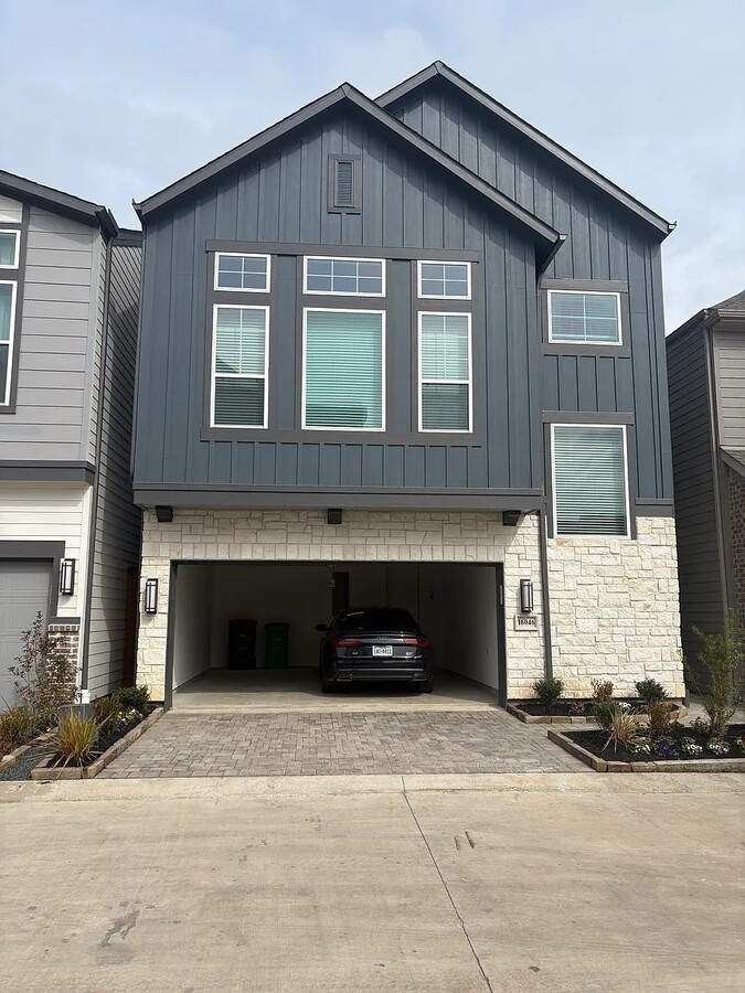 Photo - 16046 Mason Run Dr