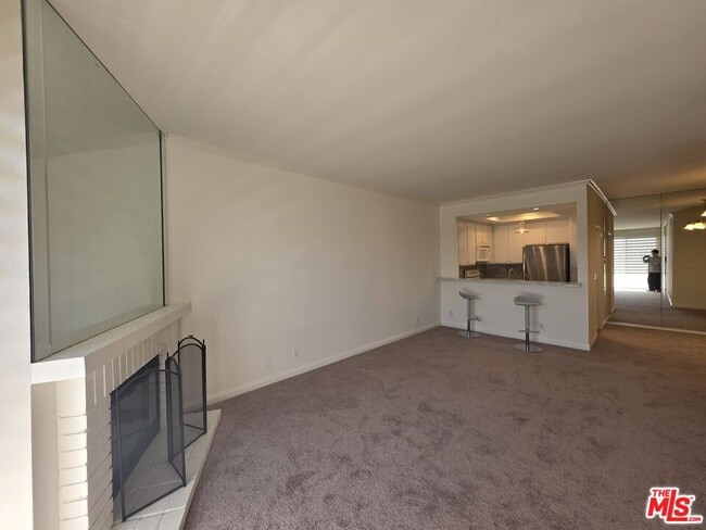 Photo - 8505 Gulana Ave Unit 4217