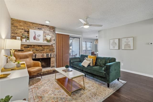 Building Photo - 15151 Berry Trail Unit 706