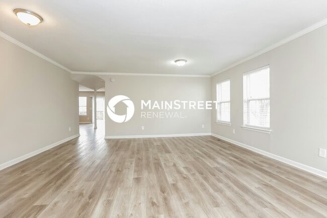Photo - 5 Bedroom Pet-Friendly Home in Spring Hill, TN with Main Street Renewal