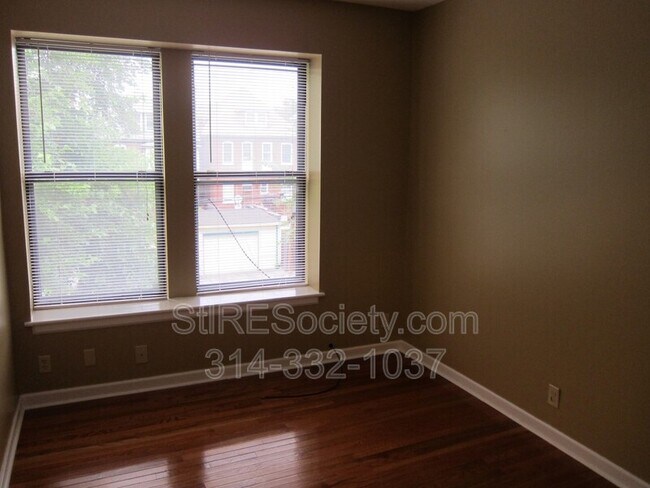 Photo - 3839 Shenandoah Ave Unit A