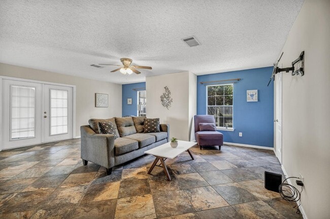 Photo - 17627 Dansworth Dr