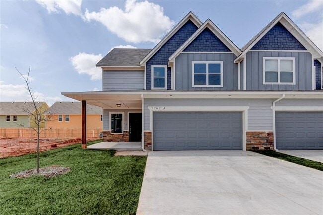 Photo - 17617 Hampton Park Dr