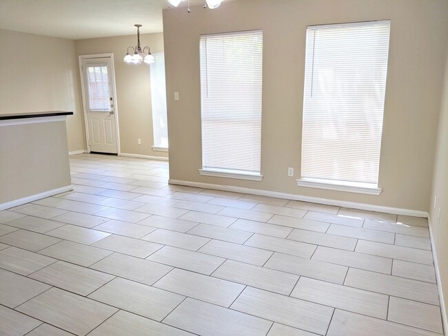 Photo - IMMEDIATE MOVE IN!!!  AMAZING 4 BED/3.5 BA...