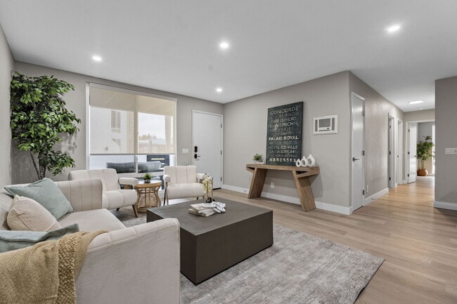 Tamarack Sands Apartment Homes