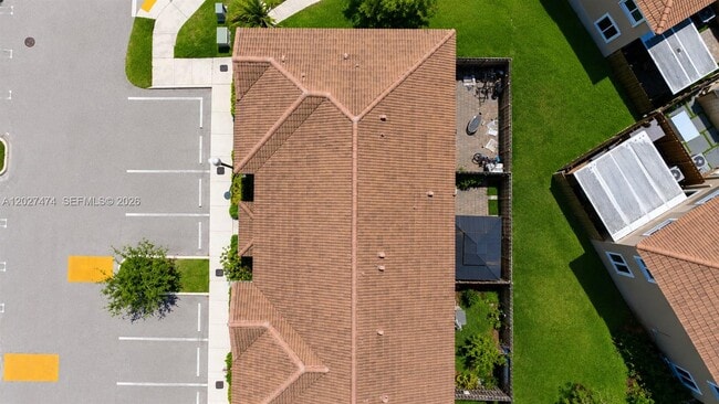 Photo - 2382 SE 10th St