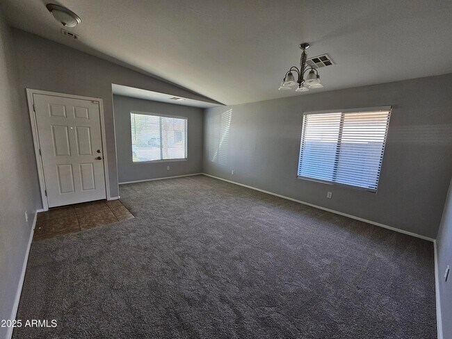 45360 W Woody Rd