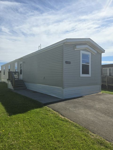 Building Photo - 4908 Bay Dr
