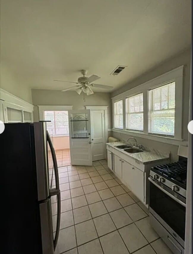 Photo - 1931 Mignon Ave Unidad 1931MIGNON 2