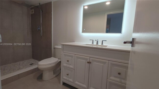Photo - 1000 Parkview Dr Unit 125