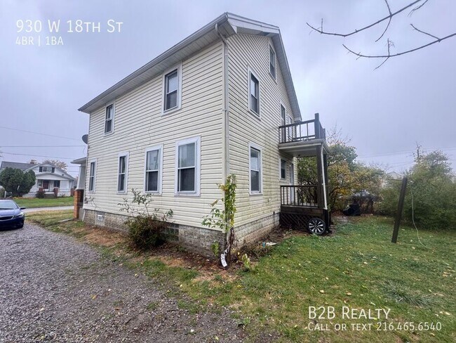 Photo - 930 W 18th St