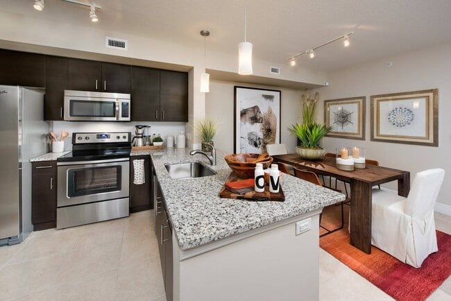 CasaVera_Model Kitchen - Casa Vera