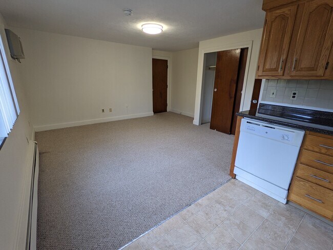 Photo - 20 Chester St Unit #35