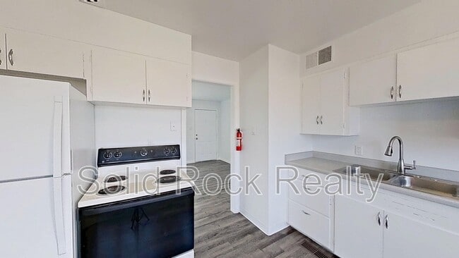 Photo - 1216 Janes Ln