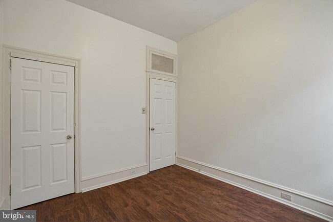 Photo - 2441 Brown St