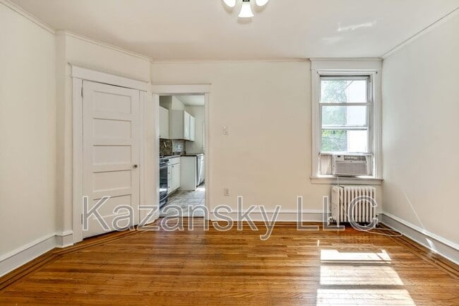 Photo - 6737 N Lawrence St