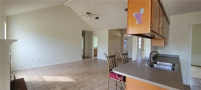 Photo - 8202 Woodstone Dr