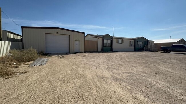 Building Photo - 14141 W Ruidoso Dr
