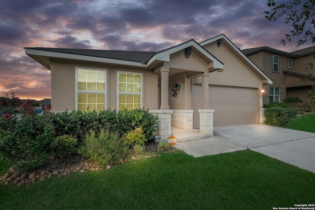 Building Photo - 4848 Closed Grip Wy Rental