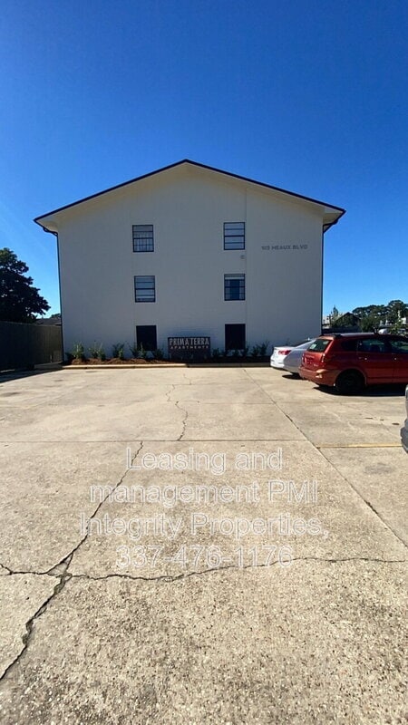 Building Photo - 105 Meaux Blvd Unit 7