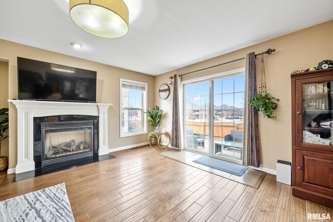 Photo - 2321 W Kenfield Ct