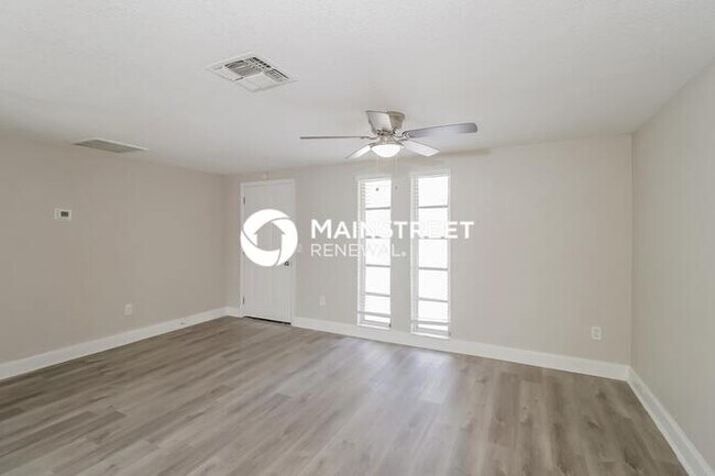 Photo - 5720 Chipper Dr