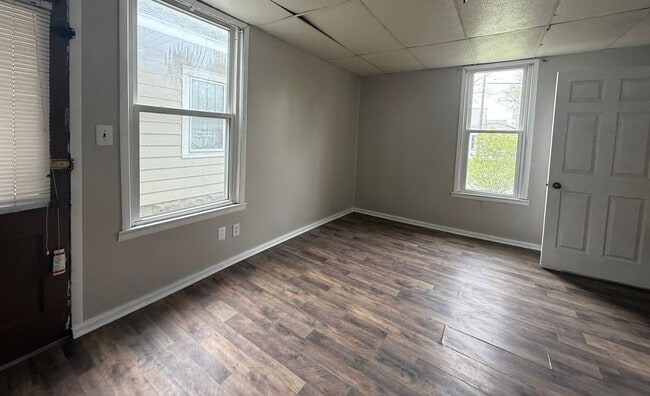 Photo - 1021 8th Ave