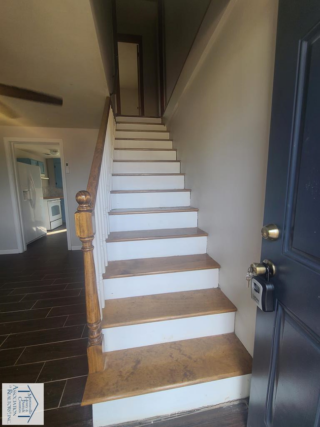 Photo - 832 Smith St Townhome