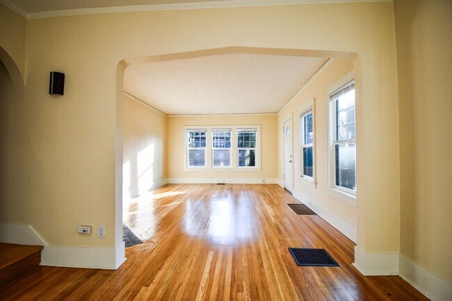 Photo - CLA2613-2615 Unit 2613