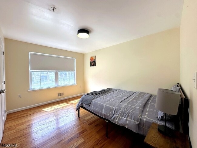 Photo - 453-455-455 Washington St Unit 2