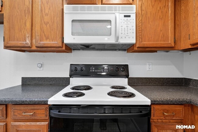 Photo - 1432 W Emerald Ave