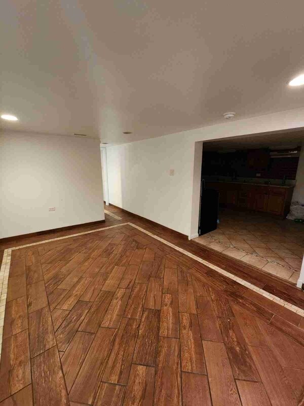 Photo - 902 Dunlop Ave Unit G