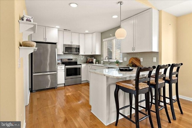 Photo - 354 The Plantations Blvd