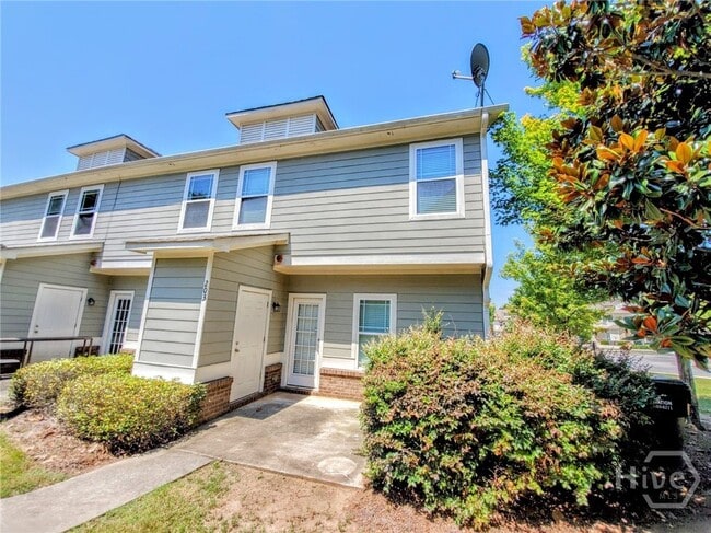 Photo - 203 Oconee River Cir