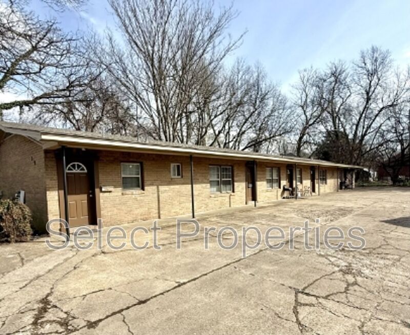 Photo - 819 E Matthews Ave Unidad 1 Rental