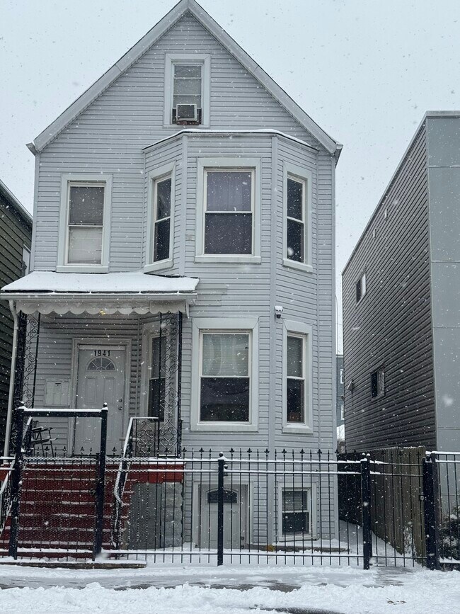 Building Photo - 1941 N Monticello Ave Unit G