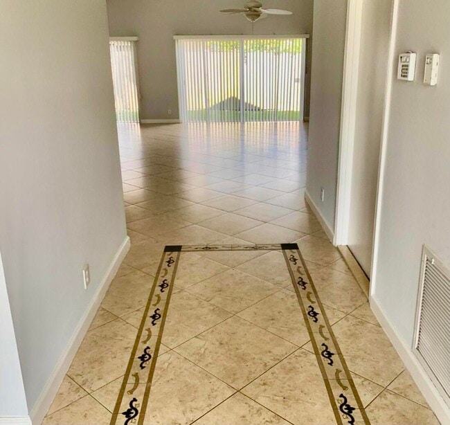 Photo - 1436 Waterway Cove Dr