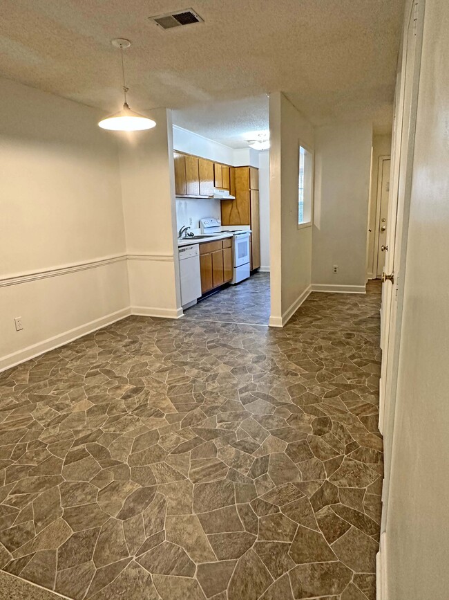 Photo - 2500 Avent Ferry Rd Unit 28B